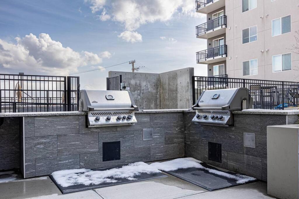 Modern 1B Downtown Slc With Wfh Setup, Gym, Fast Wi-Fi, Pool Apartment Salt Lake City Ngoại thất bức ảnh